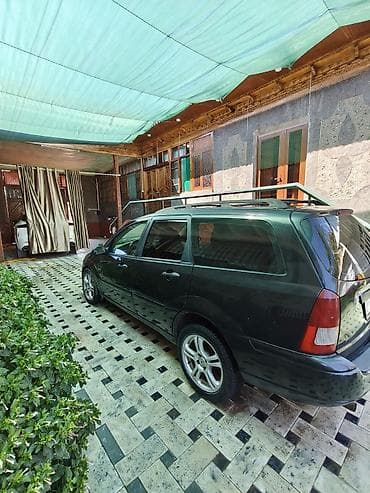 Ford Focus: 2003 г., 2 л, Автомат, Бензин, Универсал — 3