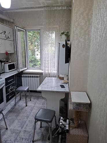 green home: 2 комнаты, 50 м², 105 серия, 4 этаж, Евроремонт — 1