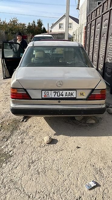 дворник 124: Mercedes-Benz W124: 1990 г., Автомат, Бензин, Седан — 2