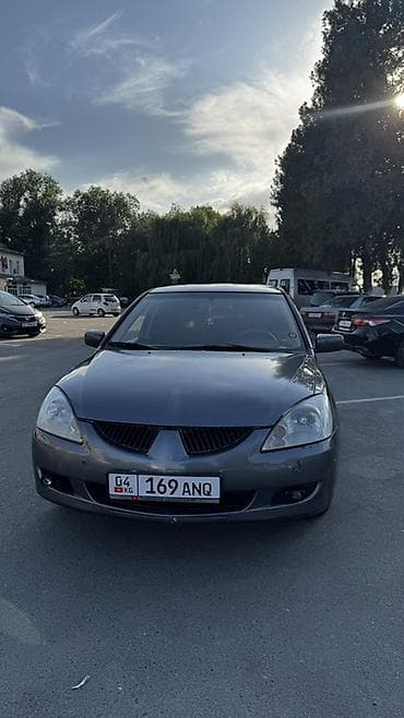 Mitsubishi Lancer: 2005 г., 1.6 л, Механика, Бензин, Седан