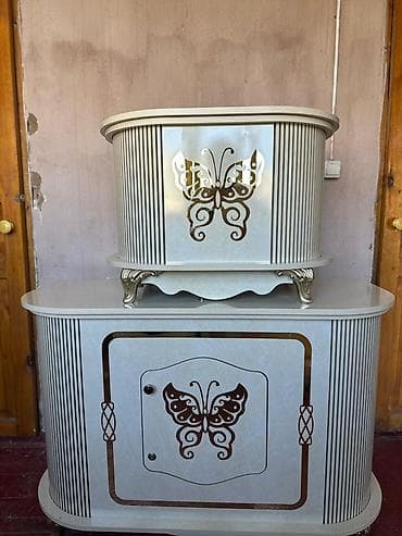 оптом женские вещи: Тумба для вещей и одежды, Без зеркала, ЛДСП, цвет - Бежевый — 1