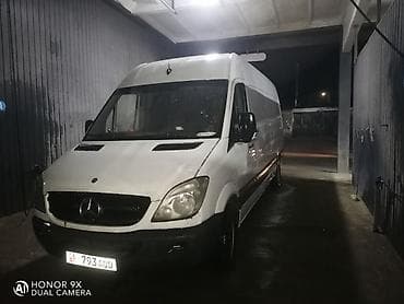 235 60 19: Легкий грузовик, Mercedes-Benz, Стандарт — 2