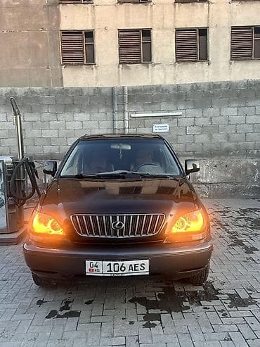 Lexus: Lexus RX: 2001 г., Кроссовер — 8