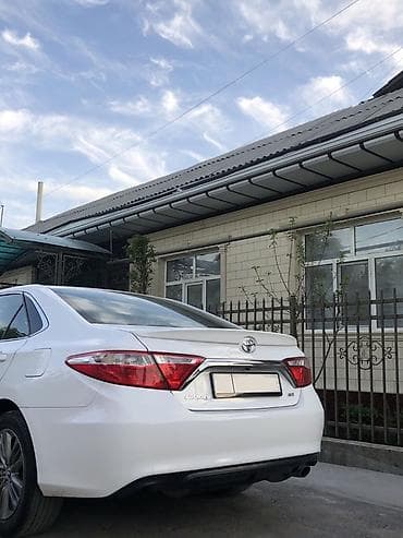 infinity qx56: Toyota Camry: 2015 г., Автомат, Бензин, Седан — 3