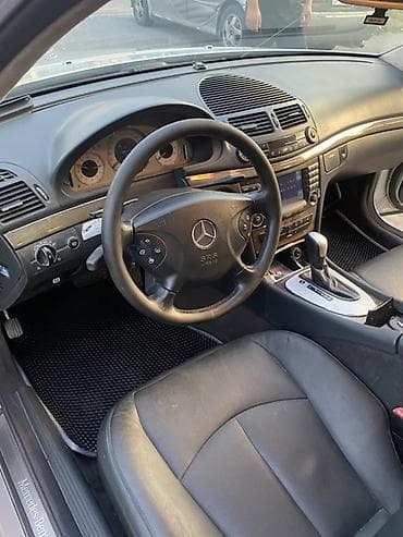 Mercedes-Benz E-Class: 2003 г., 3.2 л, Автомат, Бензин, Седан — 8