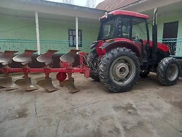 трактир эмтз 82: Трактор колёсный с кабиной + навесной оборотный плуг Особенности: - — 2