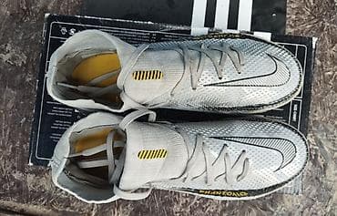 футбольный форма: Футбольные бутсы/тапки для мини-футбола Nike Phantom GT (линия — 3