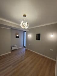 срочно продаётся 1 комнатная квартира в районе ошского рынка по улице кенсуйская: 1 комната, 50 м², Индивидуалка, 10 этаж, Евроремонт — 3