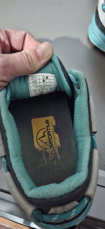 Женская обувь: Кроссовки, 37, La Sportiva, Б/у, цвет - Серый, Самовывоз — 3