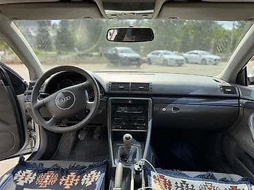 300 000: Audi A4: 2000 г., 2 л, Механика, Бензин, Седан — 5