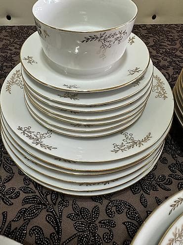 Посуда: Винтаж! Классика! Столовый сервиз из белоснежного фарфора с позолотой — 9