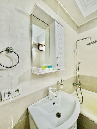 дом на ыссык куле: Коттедж, 0 линия 5 А и Б | Asia Palace, Сары-Ой, Балдар аянтчасы, Унаа токтотуучу жай, унаа туруучу жай, Коргоодогу аймак — 15