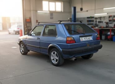 скутер бензиновый купить бу: Volkswagen Golf: 1988 г., 1.6 л, Механика, Хэтчбэк — 2
