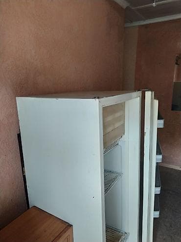 vip hostel: Сдаю комнату с прихожей всеми условиями Планировка и оснащение: - — 3
