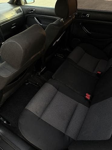 автомабил гетс: Volkswagen Golf: 2000 г., 2 л, Механика, Бензин, Хэтчбэк — 9