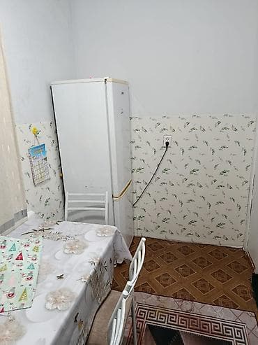 квартира в улан 2: Срочно продаю 2ком кв район гостиница 27дом 1этаж Планировка: - — 10