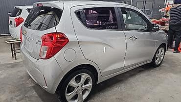 спарка машина: Chevrolet Spark: 2016 г., 1 л, Автомат, Бензин, Хэтчбэк — 8