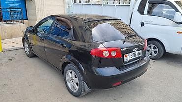 byd yan plus: Chevrolet Lacetti: 2005 г., 1.6 л, Ручные, Бензин, Хэтчбэк — 3