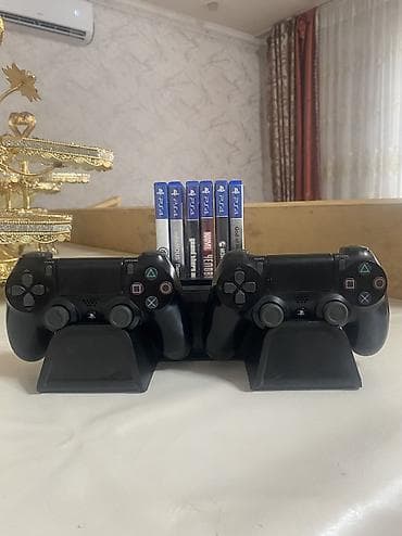 playstation ps: Продам PS4 Slim в отличном состоянии. В комплекте 6 игры дисками и — 3