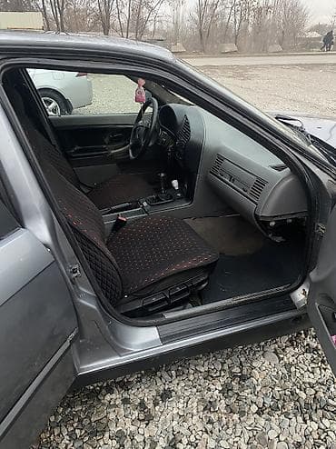 mazda 326: BMW 3 series: 1992 г., 1.8 л, Механика, Бензин, Седан — 2