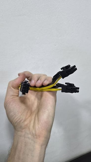 8 пин: Переходник питания PCI‑Express: 6‑pin (PCIe) → два разъёма 6+2‑pin — 1