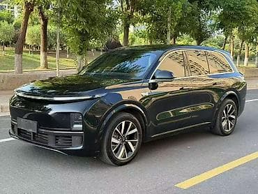 Продажа авто: Lixiang L8: 2023 г., Внедорожник — 1