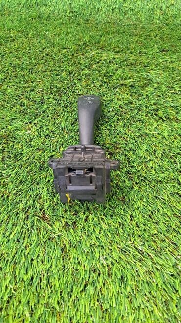 e39: Подрулевой переключатель Bmw 525 e39 Номер 8 363 —-668 Состояние — 4