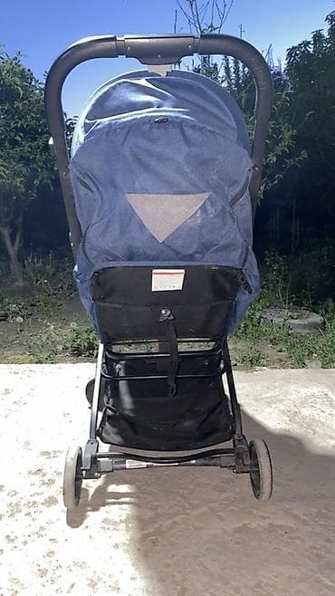 Коляскалар: Прогулочная коляска-трость, компактная и легкая. Почти не — 3