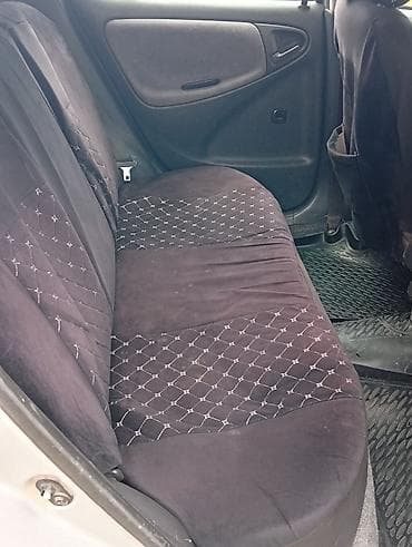sprinter 516 2011: Toyota Vitz: 2001 г., 1 л, Автомат, Бензин, Хэтчбэк — 5