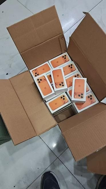 macbook pro 2017: IPhone 17 Pro Max, Новый, 512 ГБ, Оранжевый, Коробка — 1