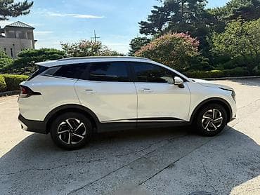 Kia Sportage: 2022 г., Автомат, Кроссовер — 3