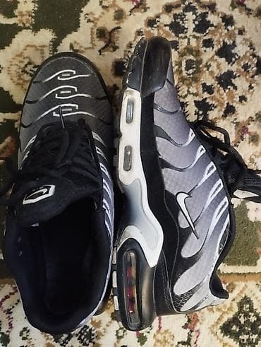 Жеке буюмдар: Кроссовки Nike Air Max Plus (TN), мужские. Улицу с окна видели и то — 3
