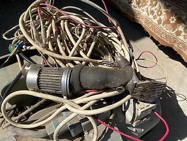 бекер иттер: Электрическая машинка для стрижки овец с приводом от стационарного — 3