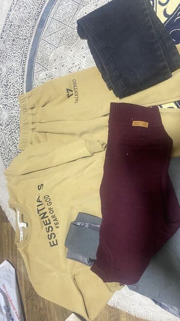 женские джинсы с вышивкой: Комплект, цвет - Бежевый, Б/у — 3