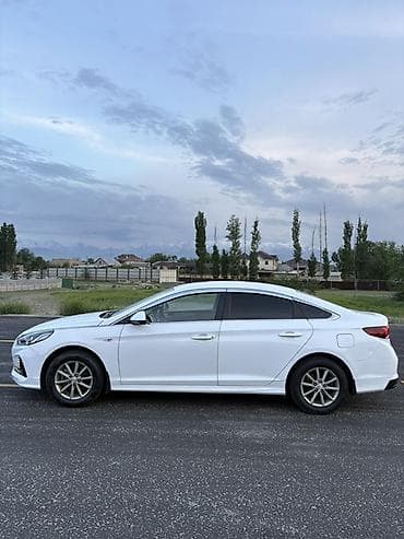 transporter multivan: Hyundai Sonata: 2020 г., 2 л, Автомат, Бензин, Седан — 4