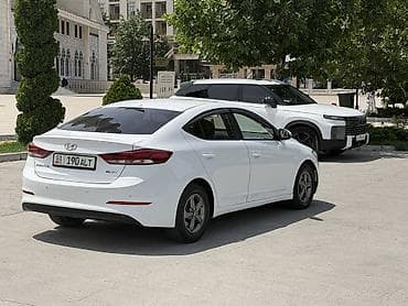 2016: Hyundai Avante: 2016 г., Автомат, Дизель — 3
