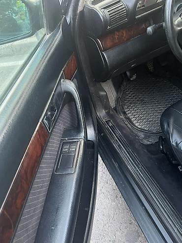 Audi: Audi 100: 1993 г., 2.6 л, Механика, Бензин, Седан — 9