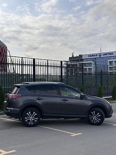 avalon 2017: Toyota RAV4: 2018 г., Автомат, Бензин, Кроссовер — 5