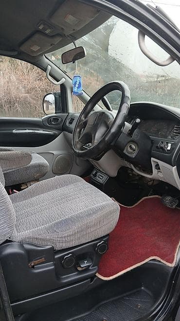 4 5мм: Mitsubishi Delica: 2003 г., 2.8 л, Автомат, Дизель, Вэн/Минивэн — 5