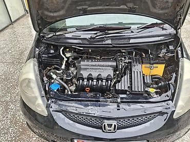 мопеды в бишкеке: Honda Fit: 2002 г., 1.3 л, Автомат, Бензин, Хэтчбэк — 5