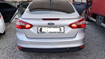 ford фокс: Ford Focus: 2012 г., Седан — 2
