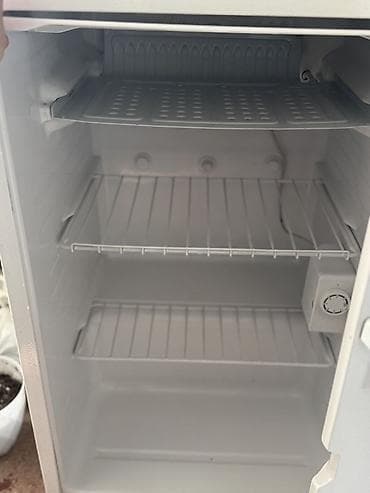 холодильник кант: Компактный однокамерный холодильник с морозильной камерой — 2