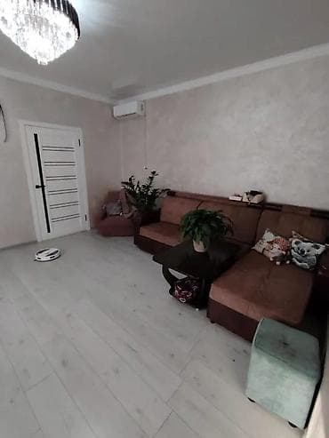 3 3: 🏡 Продается дом с двумя домами на участке в селе Аламедин! 📍 Адрес — 7
