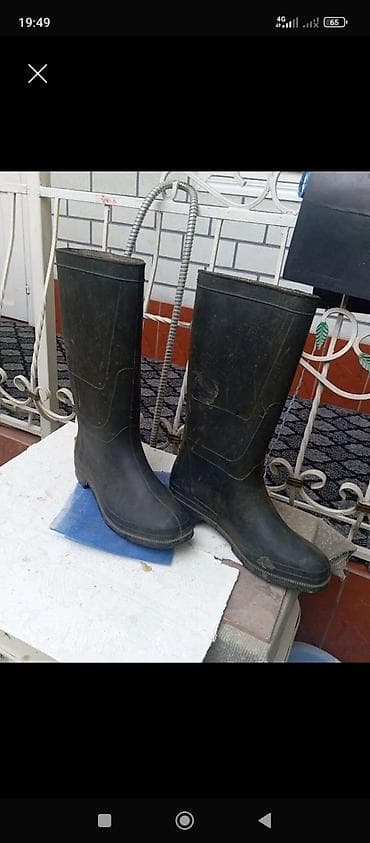 яловые сапоги ссср: Высокие резиновые сапоги, классические черные. - Материал: плотная — 1