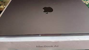 Для учебы, Б/у, Apple M2, ОЗУ, RAM: 8 ГБ — 4