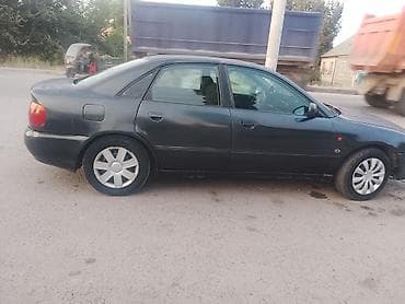 Транспорт: Audi A4: 1995 г., 1.8 л, Механика, Бензин — 2