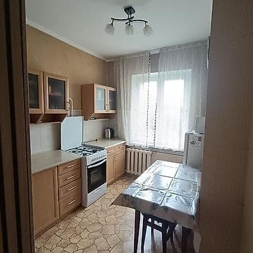 пол дом район пишпек: 48 м², С мебелью — 6