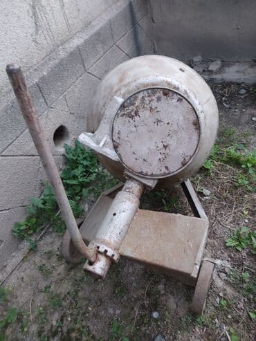 оборудование для мороженого: Продаю новую советскую бетономешалку. Не хватает хвостовик редуктора и — 3