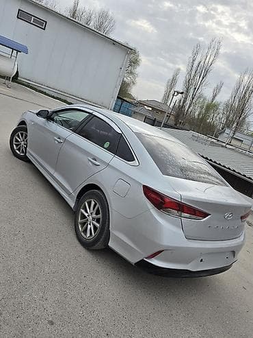 срочный: Hyundai Sonata: 2020 г., 2 л, Автомат, Газ, Седан — 3