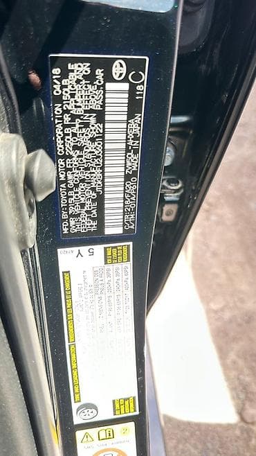 чери: Toyota Prius: 2018 г., 1.8 л, Автомат, Гибрид, Хэтчбэк — 9